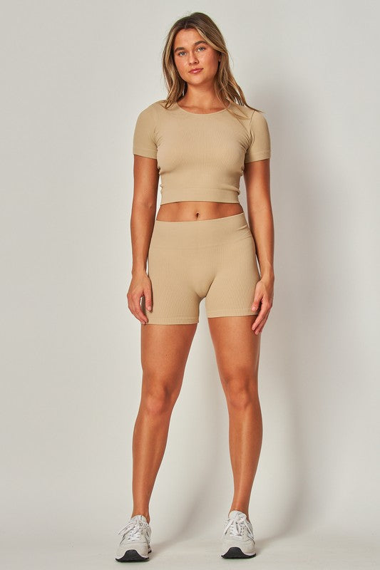 GIVE YOUR ALL SEAMLESS RIBBED CROP TOP AND SHORT SET (KHAKI)